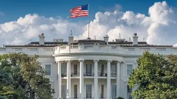 CNN: возле резиденции Трампа в Вашингтоне открыли стрельбу