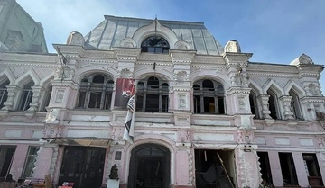 "Київська мала опера" зазнала значних пошкоджень від російської атаки – артисти відреагували