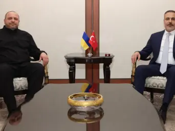 Умєров зустрівся з очільником МЗС Туреччини: що обговорили