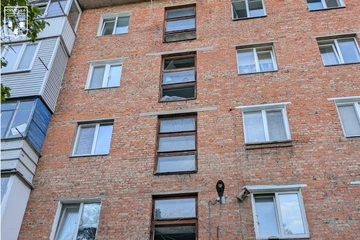 Россияне атаковали беспилотниками Сумы: попали в многоэтажку