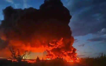 В Башкортостане ночью загорелась нефтебаза — какие версии пожара рассматриваются