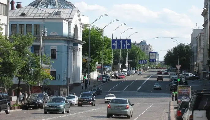 В столице возобновлено движение транспорта в Шевченковском, Дарницком и Подольском районах