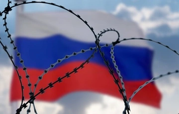 Politico: участие России в Венецианском биеннале может расколоть культурное сообщество