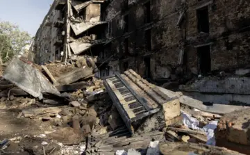 Мир возможен из-за давления на Россию, а не дипломатического воздержания