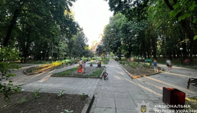 Во Львовской области 10-летний велосипедист наехал на трехлетнего мальчика — ребенка госпитализировали