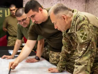 Сирський відвідав бригади на Донеччині та оцінив нові підходи до Middle Strike 