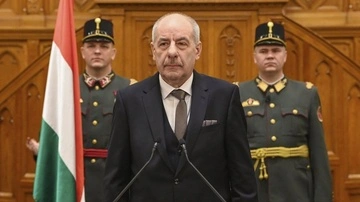 Президент Венгрии отказался уйти в отставку