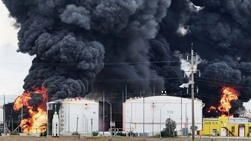 Последствия удара по нефтебазе в Армавире — что показали спутниковые снимки