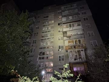 Ворожий дрон влучив у багатоповерхівку в Одесі 