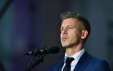 Мадяр закликав Орбана взяти відповідальність за рейд проти Ощадбанку