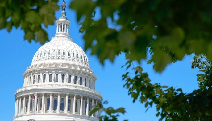 Палата представителей США продвигает новый пакет помощи Украине, несмотря на позицию Трампа