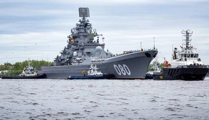 У РФ заявили про виведення на воду найпотужнішого атомного крейсера