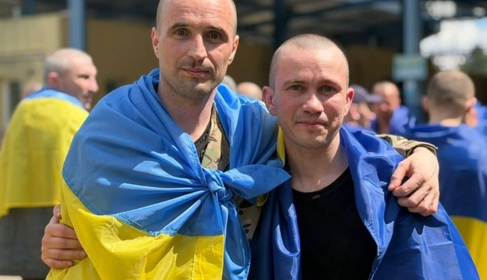 Україна та РФ провели обмін полоненими: додому повернулися 185 військових і один цивільний