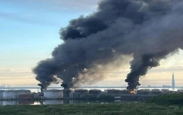 Масована атака дронів на Санкт-Петербург і Ленінградську область: під ударом військові та стратегічні об’єкти