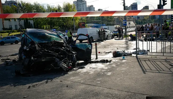 В Киеве задержали водителя, сбившего людей в подземном переходе: погибли четыре человека