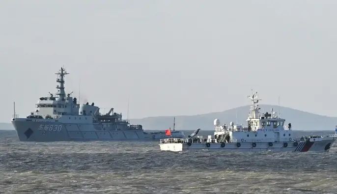 Китай начал морскую операцию у Тайваня