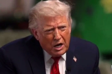 Трамп назвав журналістку NBC News "брехливою або дурною" та пішов посеред інтерв’ю