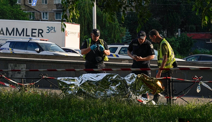 Суд відправив під варту водія, який влетів у підземний перехід в Києві