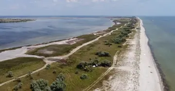 "АТЕШ": ЗС РФ відводять підрозділи з Кінбурнської коси – подробиці