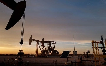 Цены на нефть взлетели на фоне эскалации на Ближнем Востоке: сколько стоит баррель