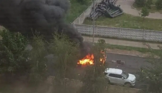 В подмосковной Балашихе взорвалась машина рядом с жильем военных РФ — первые подробности