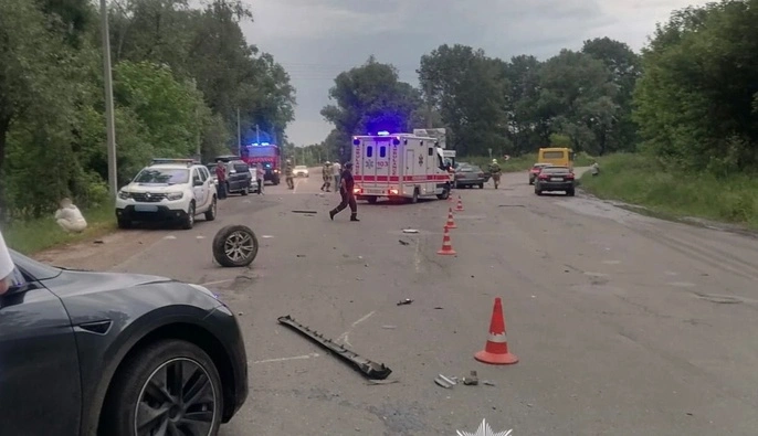 В Киевской области пьяный водитель устроил тройное ДТП