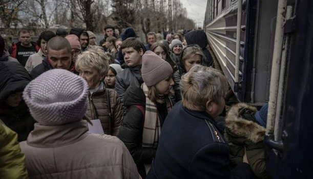 Влада Донеччини розширила територію обов’язкової евакуації сімей з дітьми