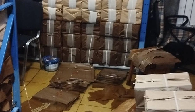 У Києві внаслідок аварії на теплотрасі затоплено будинок видавництва 