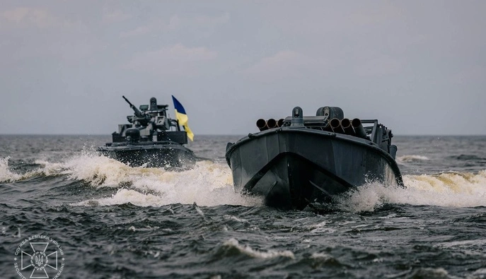 Румунія хоче, щоб українські морські дрони самознищувалися при наближенні до її вод у Чорному морі