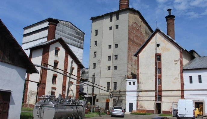 На пивзаводі в Мукачеві виявили залишки середньовічного палацу – які зміни чекають на місто