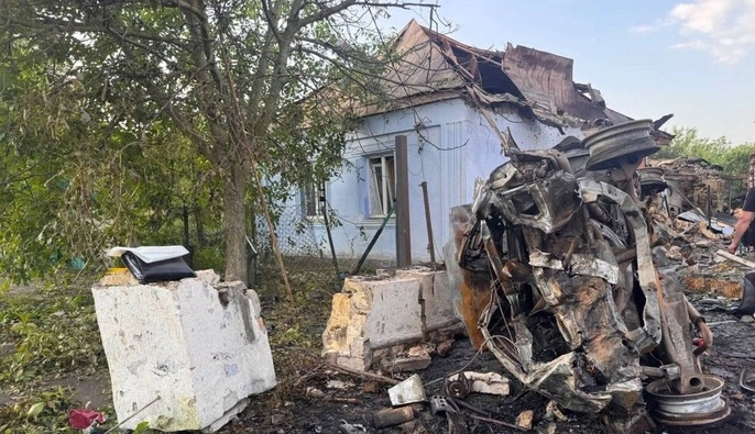 Россияне дважды атаковали Николаев: четверо раненых, повреждены дома и предприятие