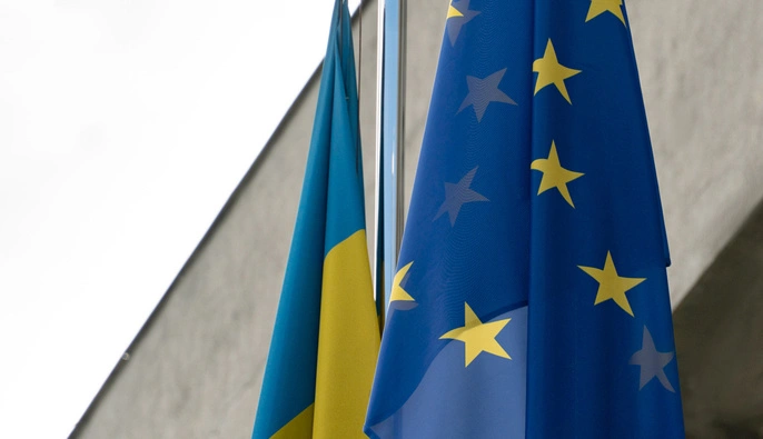 Росія почала шукати нові дипломатичні майданчики для переговорів — експерт