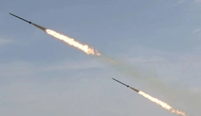 РФ допомогла Ірану відновити ракетний арсенал під час перемир’я зі США — Bloomberg