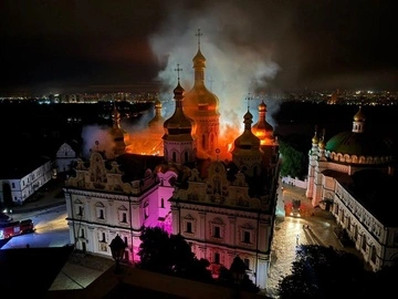 Российский дрон попал в Успенский собор Киево-Печерской лавры: что известно о последствиях