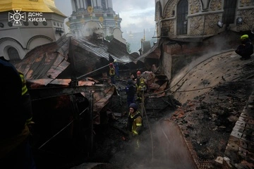 Рятувальники ліквідували пожежі на території Києво-Печерської лаври та показали наслідки 