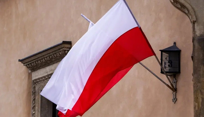У Польщі вирішують долю Ордену Білого Орла Зеленського – чому Варшава тримає паузу