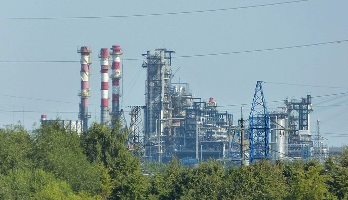 У пораженного Московского НПЗ построили башню для ПВО, но не успели установить ЗРК — СМИ