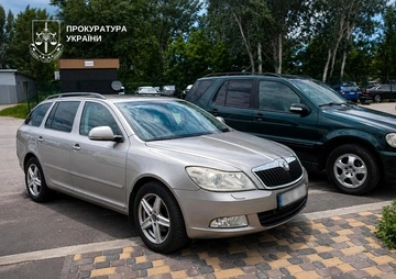 Житель Киевщины покупал автомобили, ввезенные в Украину в качестве гуманитарной помощи, и продавал через TikTok