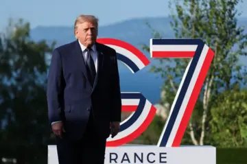«Они оба хотят» — Трамп объяснил, что мешает Путину и Зеленскому положить конец войне