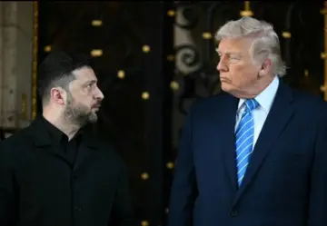 Politico: Кадри палаючої Лаври змінило ставлення Трампа до України