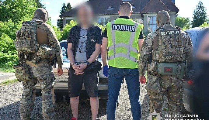 Масштабна антинаркотична спецоперація: поліція вилучила товару на 70 млн грн і встановила 400 фігурантів