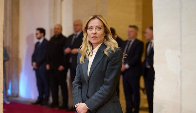 Трамп заявив, що Мелоні на G7 благала про фото з ним: та відповіла, що 