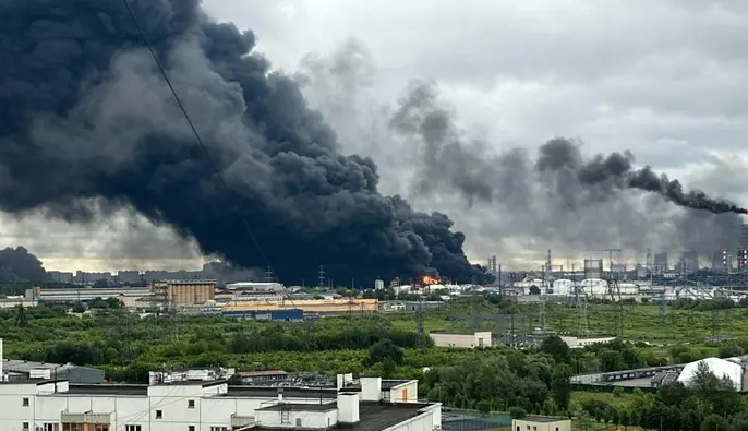Українські дронові удари по нафтобазах РФ зірвали великі контракти — ЗМІ