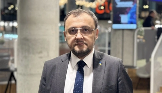 Посол України у Польщі повертає раніше отриману відзнаку