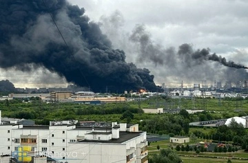 Генштаб показал, как выглядит Московский НПЗ после удара украинских дронов — спутниковые снимки