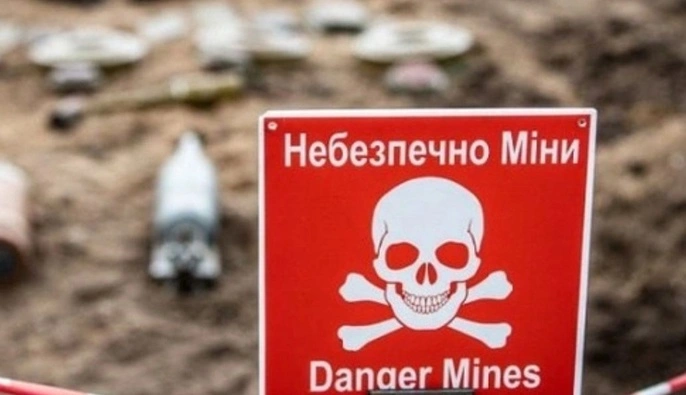 На Харьковщине три человека взорвались на взрывчатке у остановки