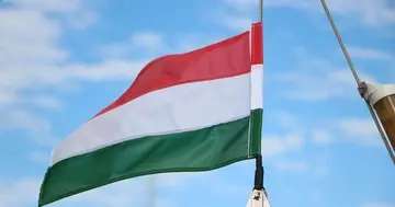 Венгрия продолжает блокировать евроинтеграцию Украины и Молдовы.