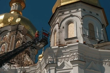 ГСЧС завершила ремонт крыши Успенского собора после российской атаки