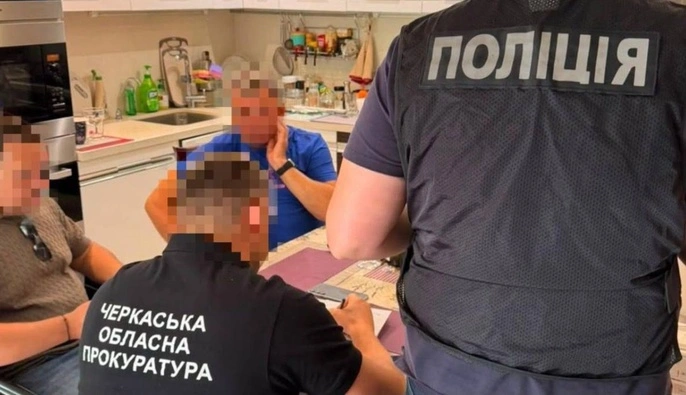 Присвоили более 5,6 млн грн государственного гранта: эксминистр и сообщники получили подозрение