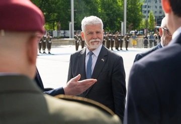Конституционный суд Чехии решил, должен ли президент Павел посетить саммит НАТО